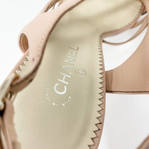 Chanel Neutral Strappy Pearl Detail CC Logo High Heel Sandals size 38.5 US7.5 - Picture 15 of 16